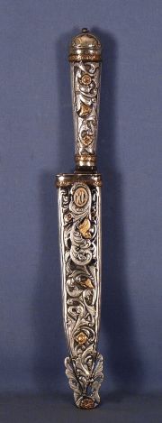 BALLOTTA. Cuchillo criollo, decoracin de rameados 34,5 cm.