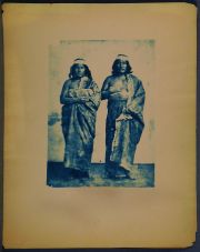 FOTOGRAFIA. Cianotipia 'Pareja de Indios Patgnicos' Fotgrafo Francs: Poulet ?. 22 x 28 cm. Circa 1900.