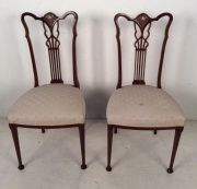 Dos sillas art nouveau. -161-