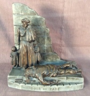 JACOPIN, A. 'SOIR DE PAYE', escultura bronce y mrmol. 42 cm alto.