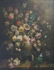 Annimo Holands, Vaso con flores y loro, leo reentelado. Mide: 70 x 56 cm.