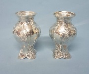 Dos vasos de plata Art Nouveau