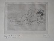 Desnudo recostado, grabado al aguafuerte, firmado Renoir en el passepartout.