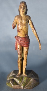 Tres tallas de madera policromada: Cristo, Virgen y mano. Deterioros y Faltantes 3 Piezas