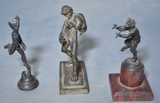 Mercurio, Sátiro y Fauno, tres pequeños bronces. Alto: 12 cm.