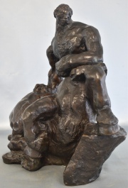 Centauro, escultura de bronce de Troiano Troiani. Alto: 36 cm. Frente: 40 cm.