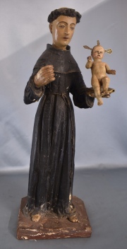San Antonio con el Niño Jesús, talla madera, faltantes, desperfectos. -228 y 229- Alto 61 cm.