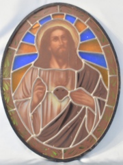 Sagrado Corazón de Jesús Vitreaux oval. Alto: 73 cm. Ancho: 54 cm. -103