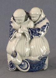 Figuras, porcelana R. Copenhagen.