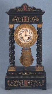 Reloj con taracea de bronce. Napoleón III