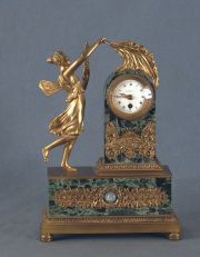 Reloj de mesa Imperio marmol verde y bronce