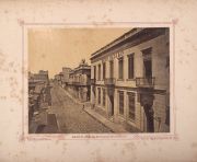Banco Maua y Ca. (Calle del Cerrito) y Calle 25 de Mayo, dos fotografías albuminadas editadas por Galli y Cia en 1875