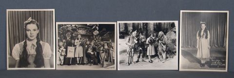 El Mago de Oz, 1939. Lote de 8 fotos referentes a la producción de este clásico de los estudios MGM. Raras fotos de prue