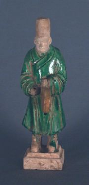 Figura de msico tamborilero, Ming, Certificado de Art Ancient. Restauraciones.
