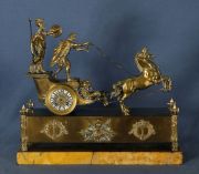 Reloj estilo Imperio de bronce, carruaje romano
