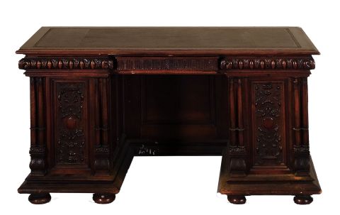 Juego de escritorio estilo Renacimiento: escritorio con silln tapizado en cuero y biblioteca. (102)