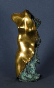 Drummond Eleonora, Desnudo femenino, escultura de bronce fimada abajo a la izq Eleonora Drummond.