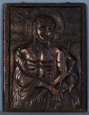 Cristo relieve de madera.