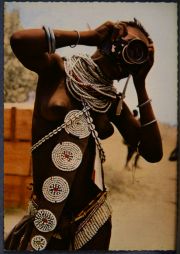 RICCIARDI Mirella .Carpetas 27 Postales Fotográficas Africanas. y otra con 24 postales. 51 Piezas.( 2 carpetas)