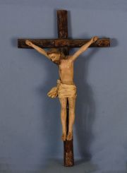 Crucifijo madera policromado. Col. J.C. Colombano