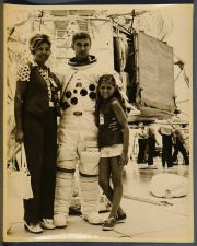 Fotografìas originales de la NASA, incluye misiones Apolo 16 y 17. Entrenamiento y equipamiento. Año 1972. (13)