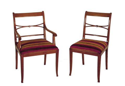 Dos sillas y dos sillones, tapizados rayados (4) -97 y 98-