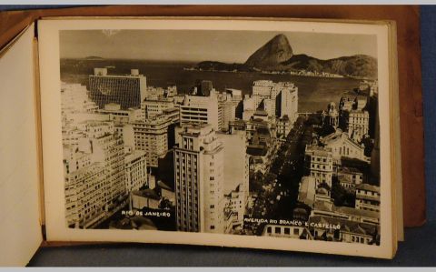 FOTOGRAFIAS. Album con 10 fotos 'Lenbranca do Rio de Janeiro' Fotografo desconocido. Dimensiones: 9 x 12 cm Circa: 1950