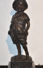 EOZZI, A. Figura , bronce fda.