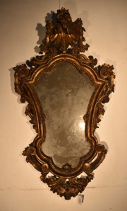 Espejos madera dorada y tallada. Cornucopias