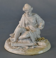 Diana Cazadora, porcelana europea restaurada. 10 cm.