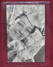 HEINRICH ANNEMARIE, Fotografía artística de la bailarina Carmen Perez Fernandez. Año 1941. Mide: 8.5 x 14 cm