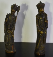 Dos Figuras de katmandu, Nepal. Averías. Alto: 29 cm.