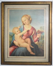 Madonna, lámina de una obra de Rafael Sanzio. Casa Veltri. Mide: 56 x 41 cm. Con marco y passepartout.