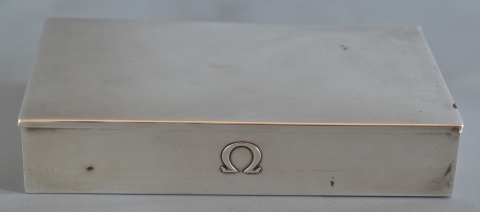 Caja de cigarros, plata sellada 800, suiza con letra omega