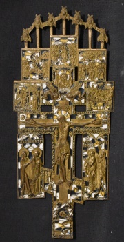 Cristo en la cruz, ícono griego de bronce.
