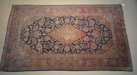 Par de alfombras Persas Keshan. 207 x 135 y 217 x 130 cm.