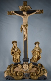 Jesus la Virgen y el Niño, composición, talla en madera