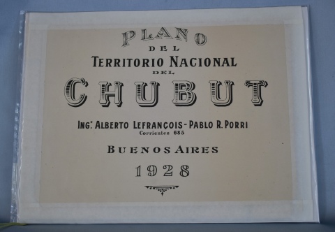 Plano del Territorio Nacional del Chubut,- Por el Ing. A. Lefrancois, P. R. Porri y E. Fernandez Rivera. de 132 x 98 cm.