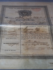 PASAPORTE, de la época de Rosas del 23 de octubre de 1845, con sello 'Mueran los Salvajes Unitarios Vivan Los Federales'