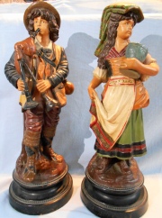 GAITERO Y CAMPESINA, antiguas figuras pintadas a mano, altura de cada una 39 cm. 2 Piezas