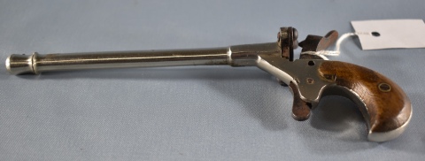 PISTOLA FLOBERT, o matagatos, también llamada Pistola de Ciclista. Inoperable. Largo: 19 cm.