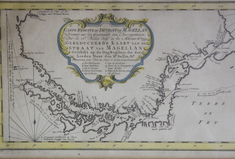 Dos Mapas America del Sur y Estrecho de Magallanes. Miden: 34 x 37 cm. y 20 x 35 cm.