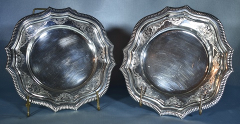 Seis platos para pan estilo Luis XIV, borde ondulado. Plata Título 925. Diámetro: 17,4 cm. Peso: 1,695 kg