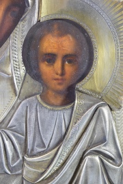 Nuestra Señora de Kazán, ícono ruso, pintura sobre madera con riza de plata. Icono mide: 44 x 40 cm. Marco: 31 x 26