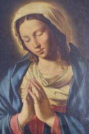 Anónimo Virgen con sus manos en oración y cabeza reclinada a la izquierda. 65 x 55 cm.
