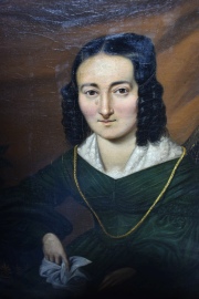 Retrato de Dama, óleo sobre tela anónimo. Pequeñas saltaduras. Mide: 57,5 x 50 cm.