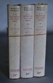 Marcel Proust, A LA RECHERCHE DU TEMPS PERDU. Brujas, 1954. Enc. con deterioros. 3vol.