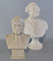 Busto Luis XVI y Dante, dos Biscuit. Alto: 28 y 20 cm. Pequeña imperfección.