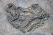 Figuras, Relieve de bronce de Troiano Troiani. Mide: 27 x 37 cm.